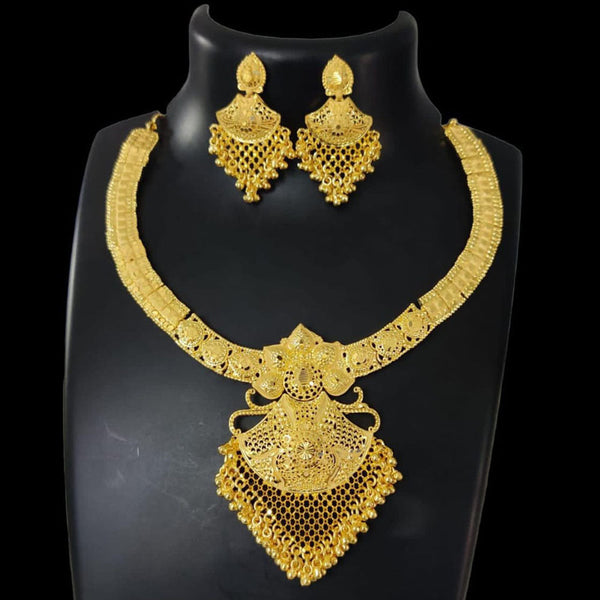 Pari Art Jewellery Forming Necklace Set