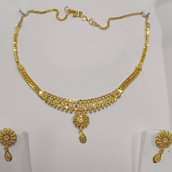 Pari Art Jewellery Forming Necklace Set