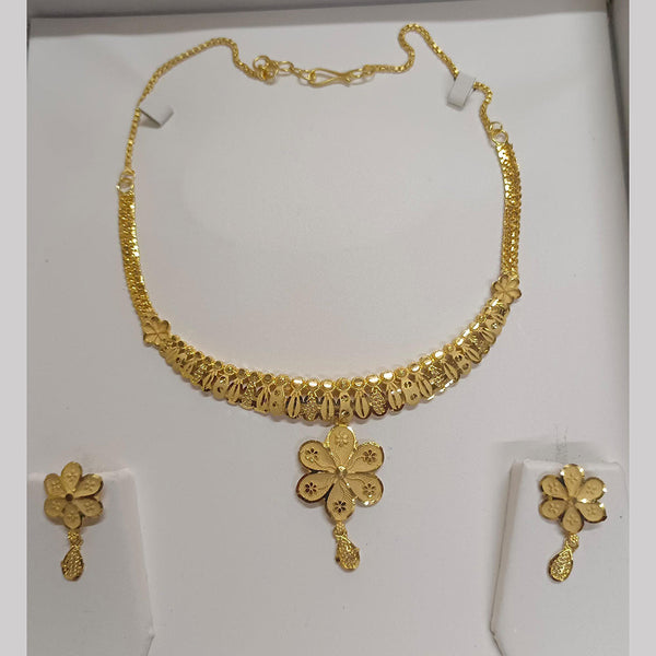 Pari Art Jewellery Forming Necklace Set