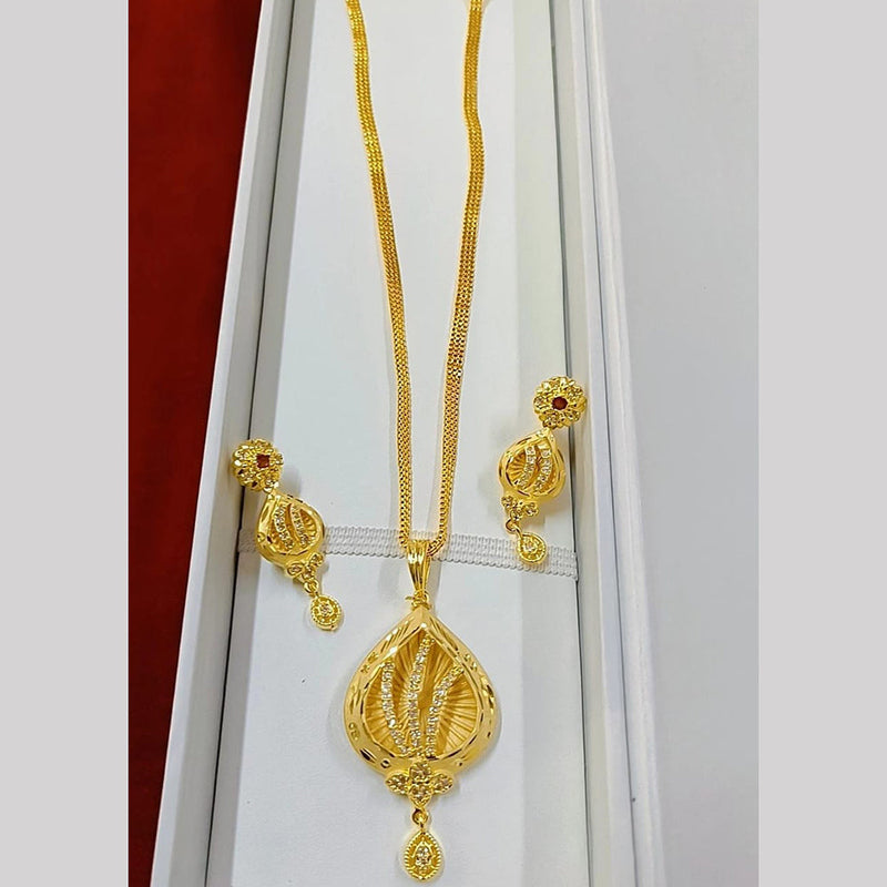 Pari Art Jewellery Forming Gold Plated Chain Pendant Set