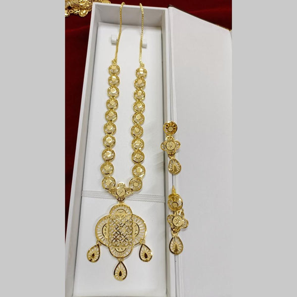 Pari Art Jewellery Forming Necklace Set