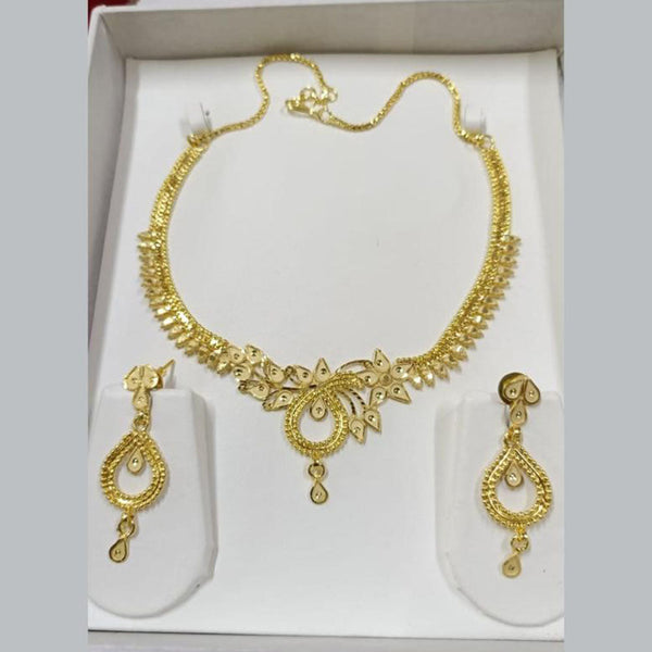 Pari Art Jewellery Forming Necklace Set