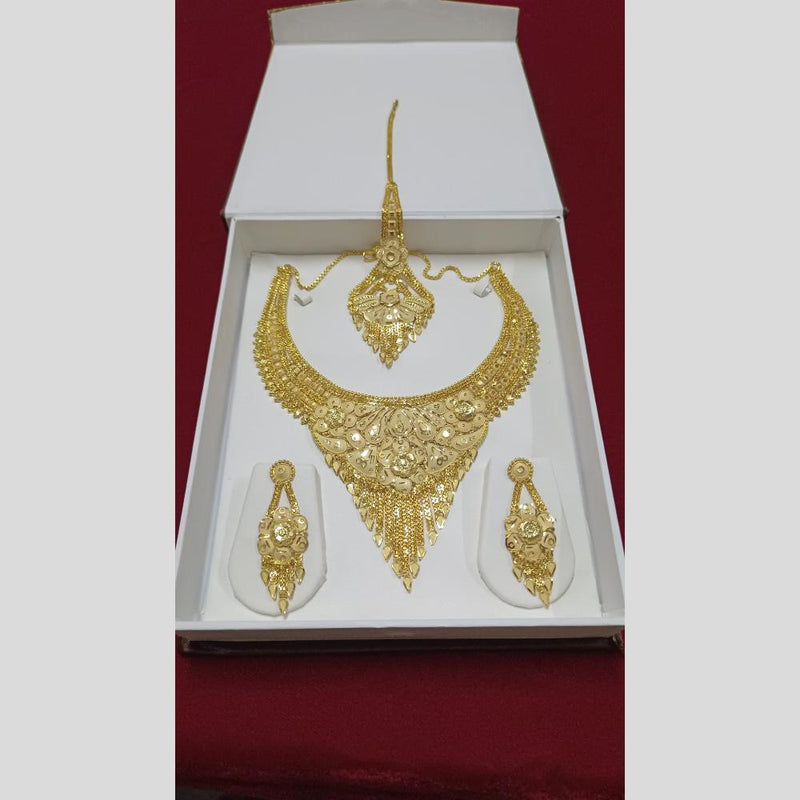 Pari Art Jewellery Forming  Necklace Set