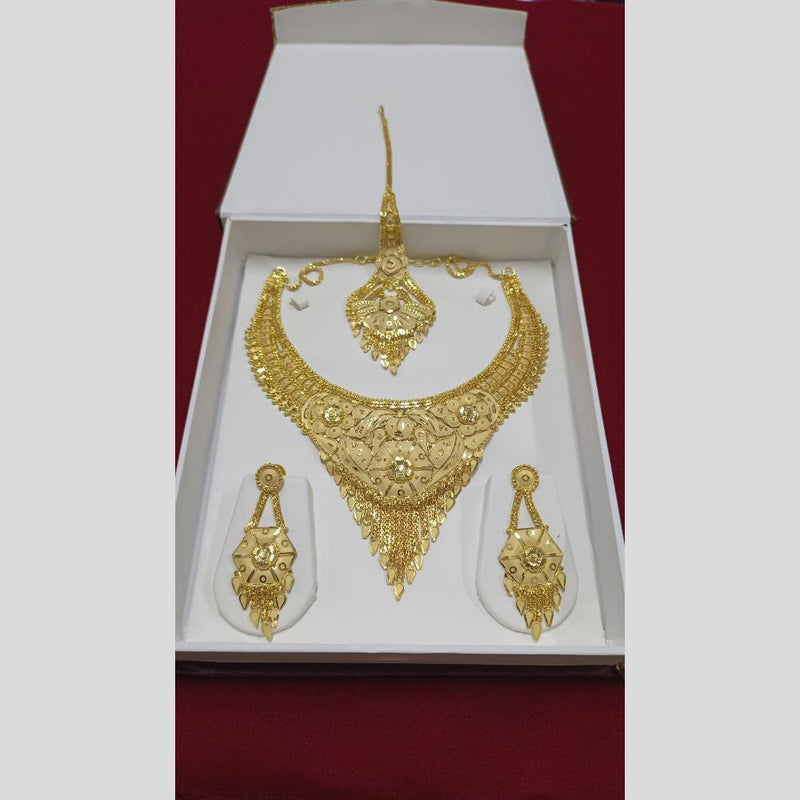 Pari Art Jewellery Forming  Necklace Set