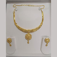 Pari Art Jewellery Forming Necklace Set