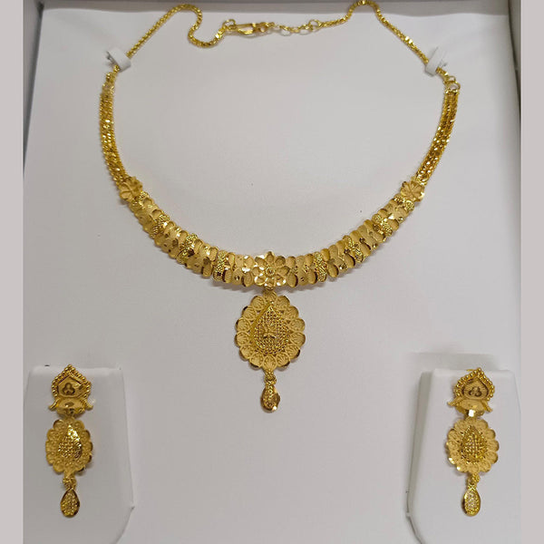 Pari Art Jewellery Forming Necklace Set