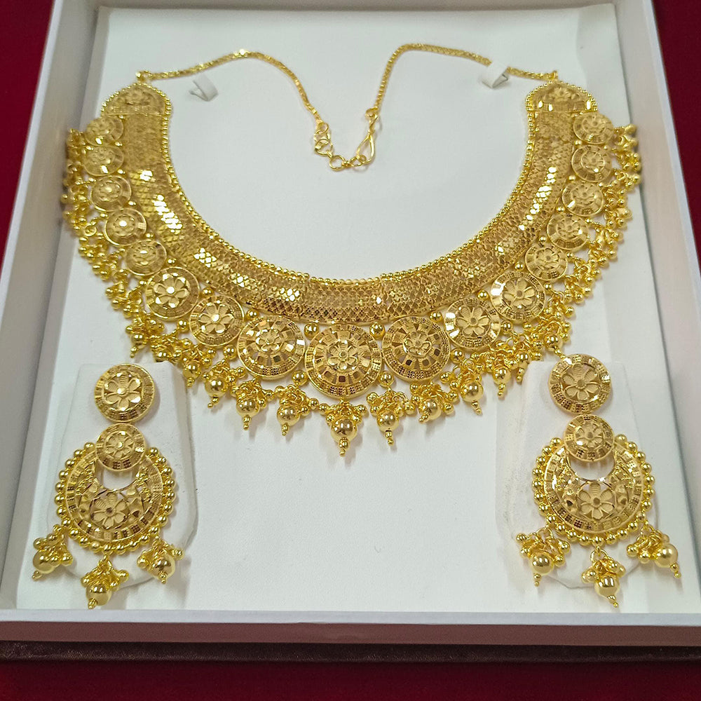 Pari Art Jewellery Forming Necklace Set