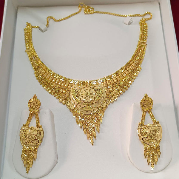 Pari Art Jewellery Forming Necklace Set