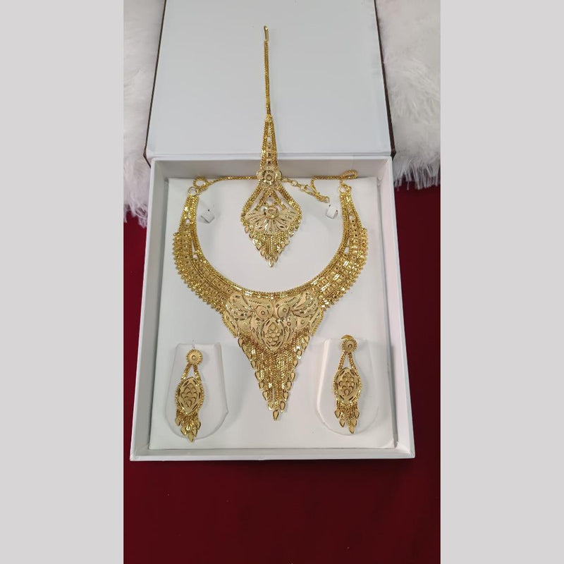 Pari Art Jewellery Forming Necklace Set