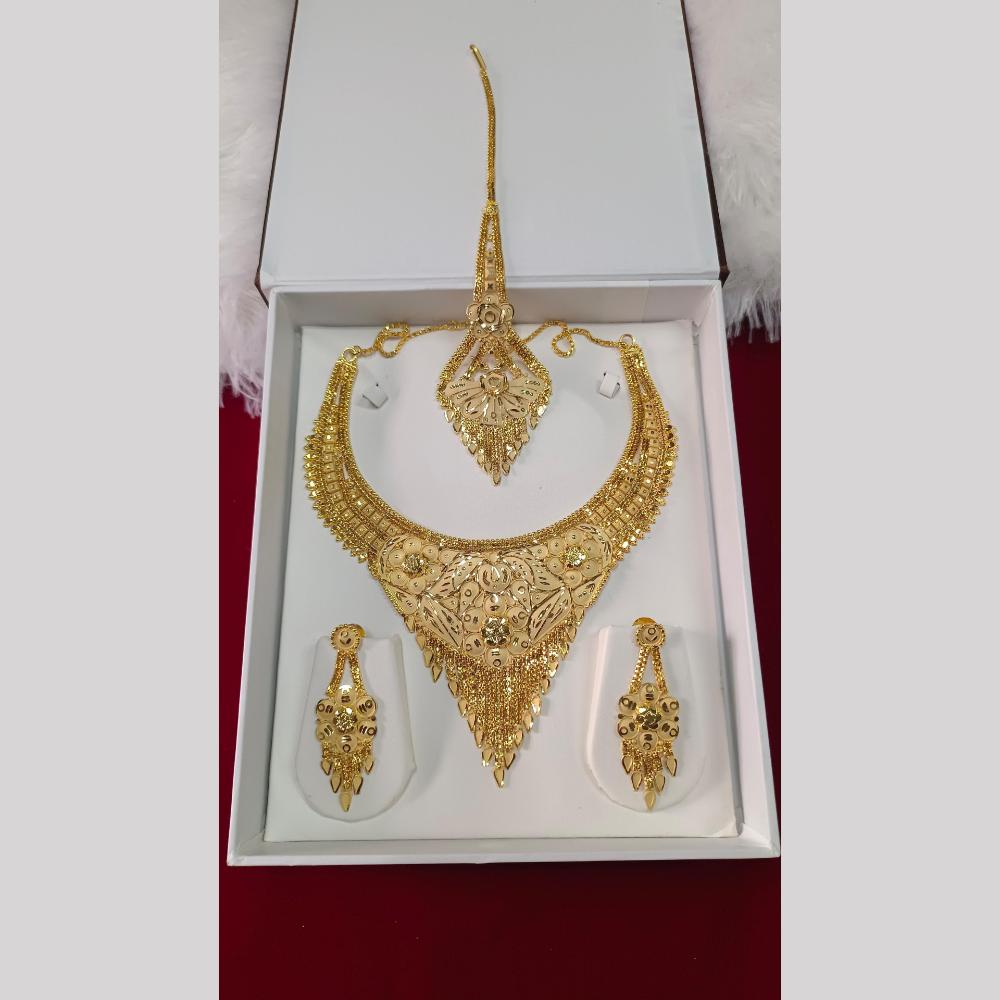 Pari Art Jewellery Forming Necklace Set