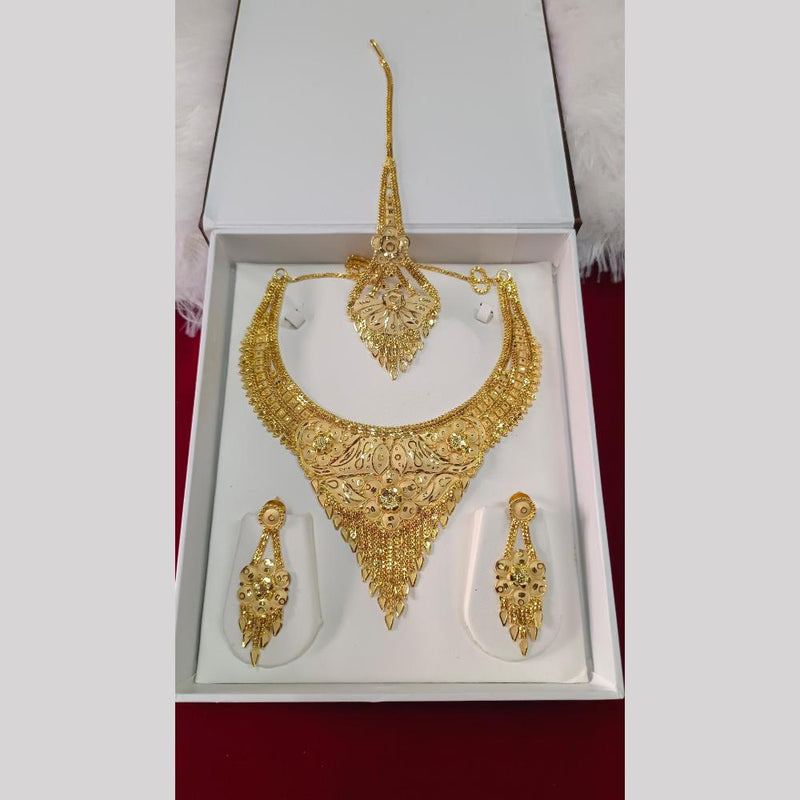 Pari Art Jewellery Forming Necklace Set