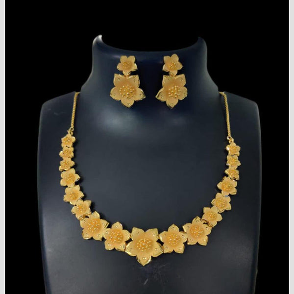 Pari Art Jewellery Forming Necklace Set