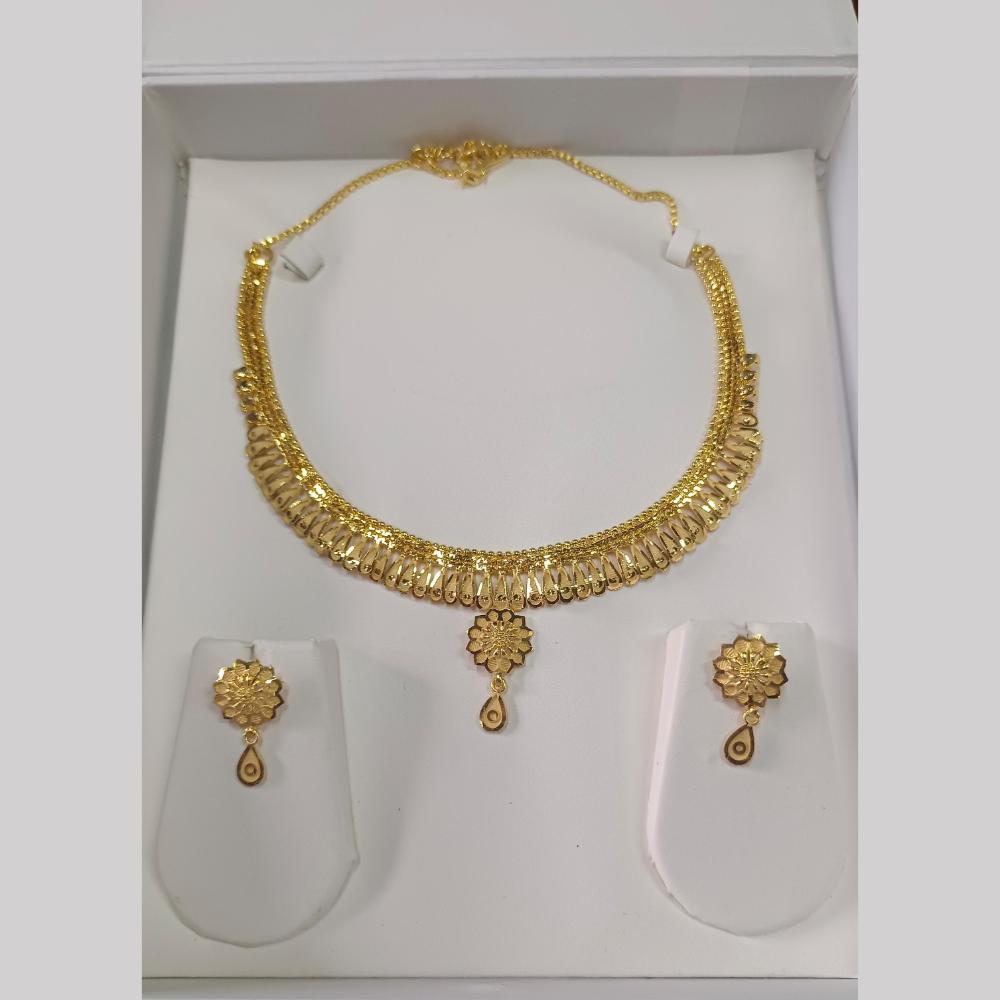 Pari Art Jewellery Forming Necklace Set