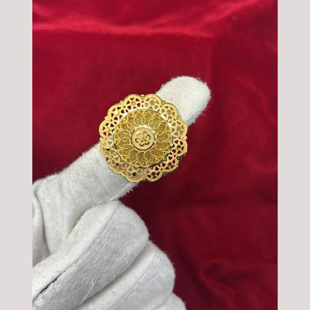 Pari Art Jewellery Forming Gold Ring