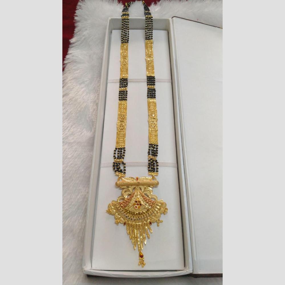 Pari Art Jewellery Forming Gold Mangalsutra