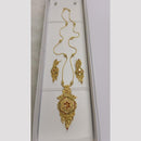 Pari Art Jewellery Trending Forming Elegance Necklace Set