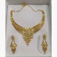 Pari Art Jewellery Trending Forming Elegance Necklace Set