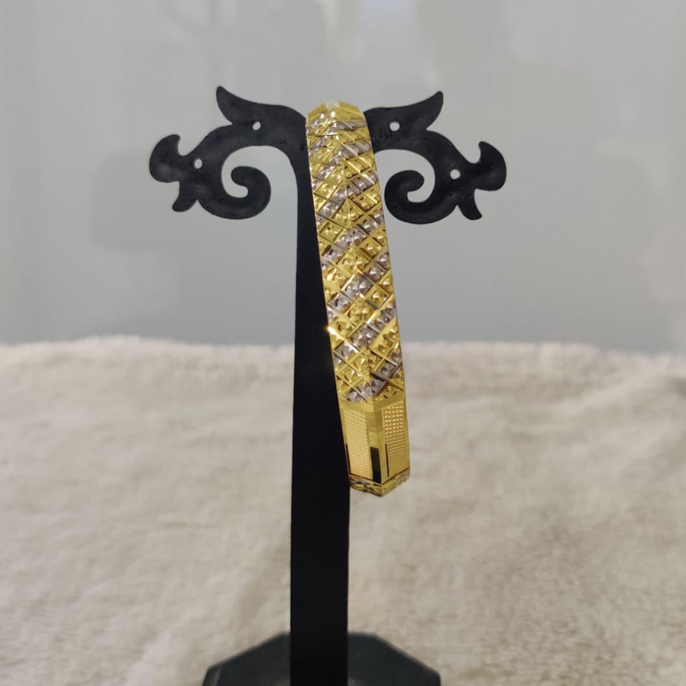 Pari Art Jewellery Designer Forming Men’s Bracelet