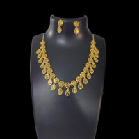 Pari Art Jewellery Forming Luxurious Jewellery Necklace Set
