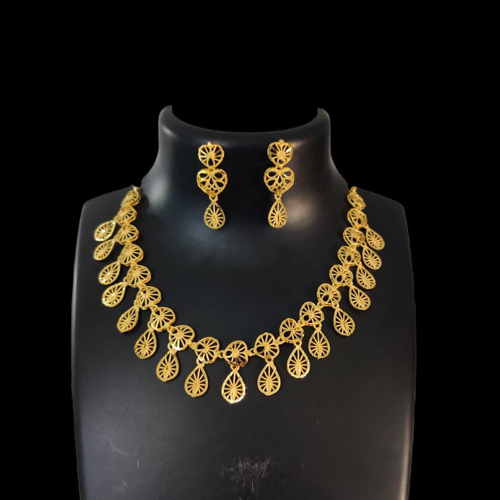 Pari Art Jewellery Forming Luxurious Jewellery Necklace Set