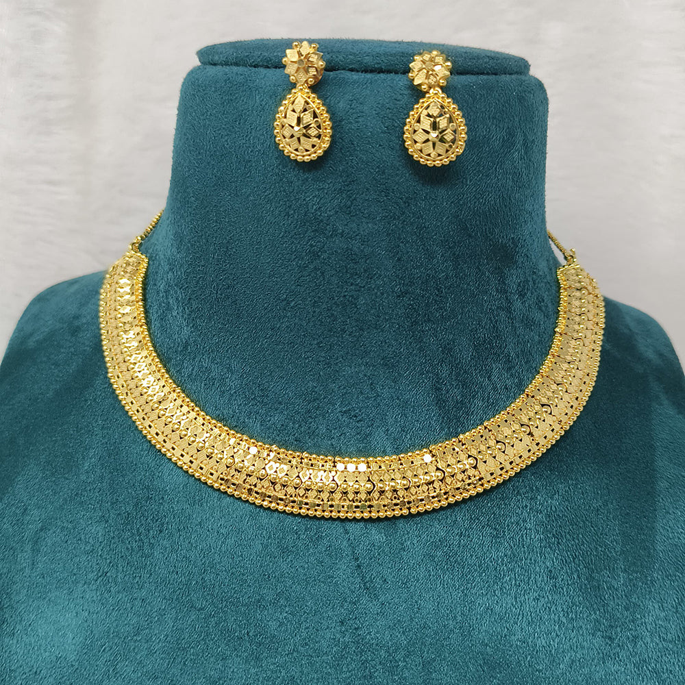Pari Art Jewellery Forming Luxurious Jewellery Necklace Set