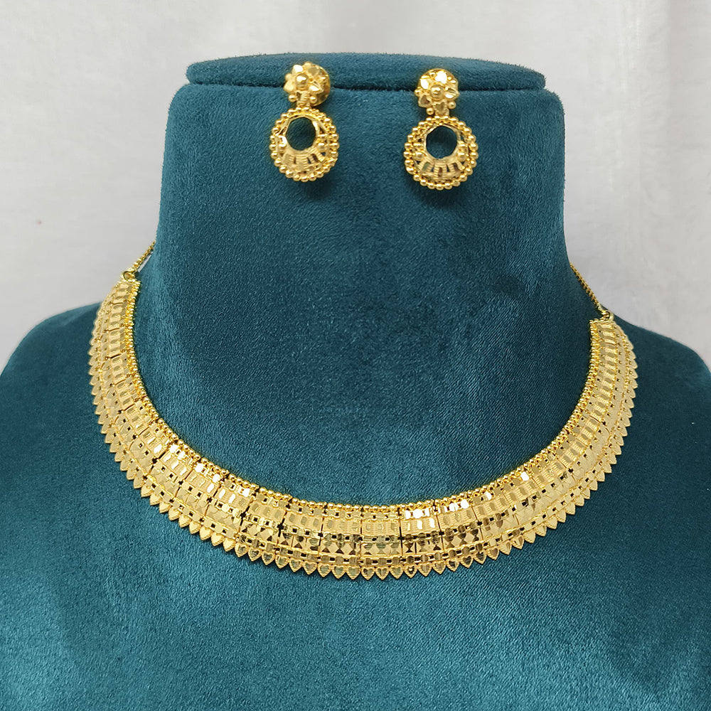 Pari Art Jewellery Forming Luxurious Jewellery Necklace Set