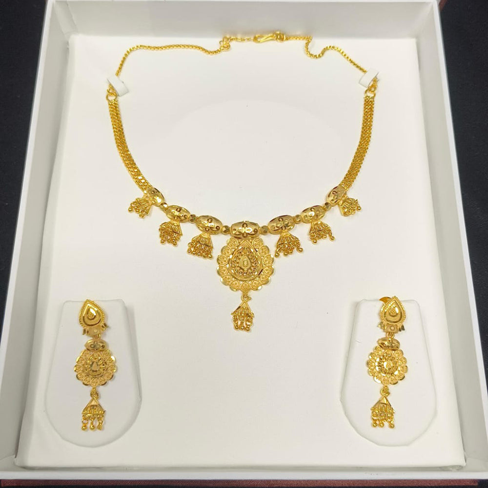 Pari Art Jewellery Forming Luxurious Jewellery Necklace Set