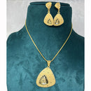 Pari Art Jewellery Classic Trend Forming Pendant With Earrings