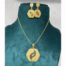 Pari Art Jewellery Classic Trend Forming Pendant With Earrings