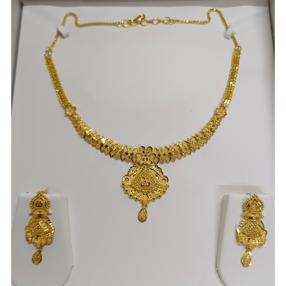 Pari Art Jewellery Forming Necklace Set