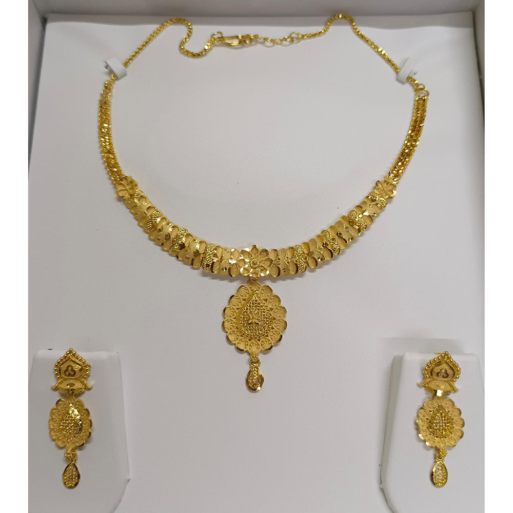 Pari Art Jewellery Forming Necklace Set