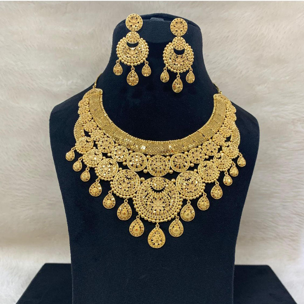 Pari Art Jewellery Royal Style Forming Necklace Set