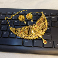 Pari Art Jewellery Designer Bridal Forming Gold Choker Necklace Set