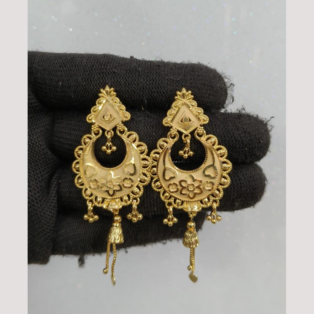 Pari Art Jewellery Classic Forming Gold Dangler Earrings