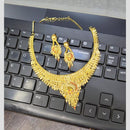 Pari Art Jewellery Royal Style Forming Necklace Set