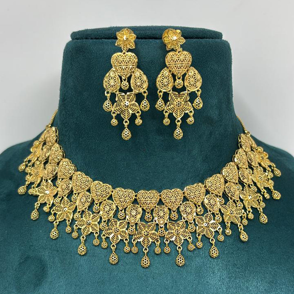 Pari Art Jewellery Premium Forming Necklace Set for Women