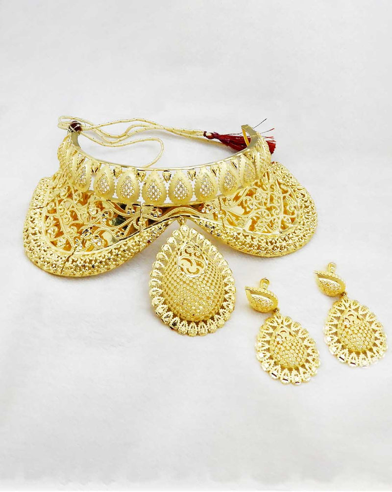 Bhavi Jewels Forming Gold Plated Copper Necklace Set - 1107847