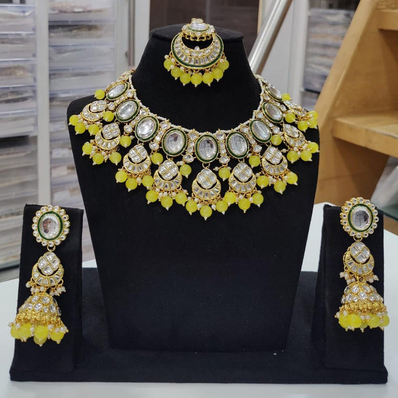 Kavita Art Gold Plated Kundan Stone And Pearl Choker Necklace Set