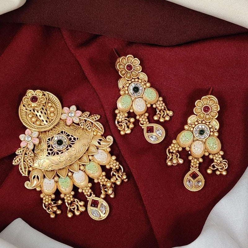 Kavita Art Gold Plated Pota Stone And Meenakari Pendent Set