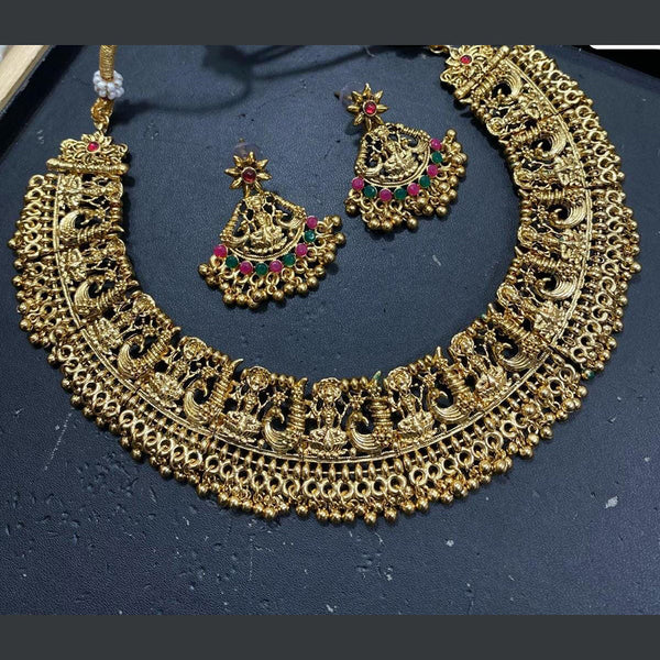 Kavita Art Gold Plated Pota Stone And Temple Necklace Set