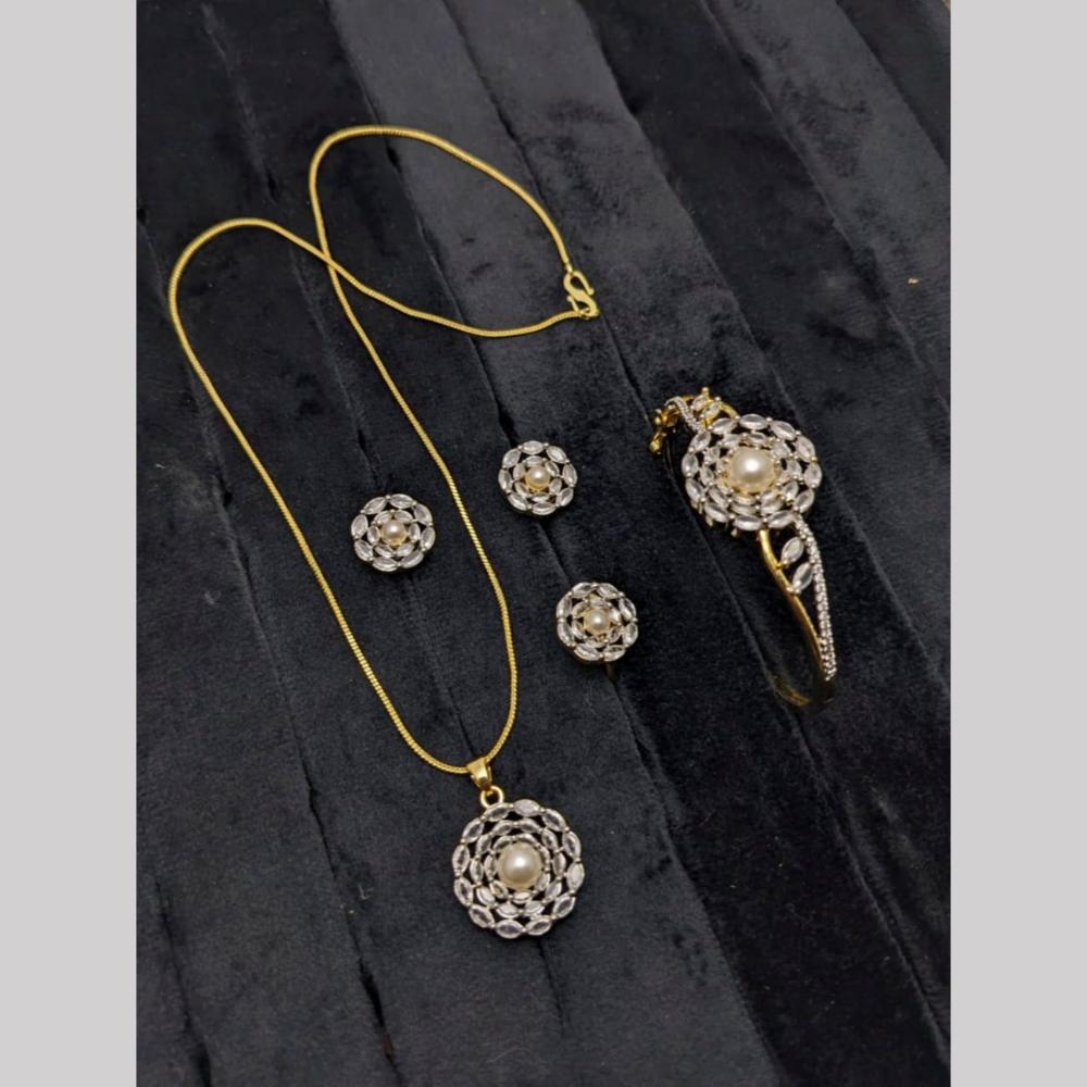 Kavita Art  Gold Plated Crystal Stone Pendant Set With Bracelet