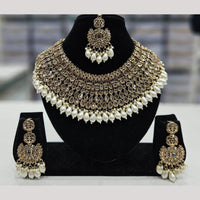 Kavita Art Gold Plated Crystal Stone And Beads Necklace Set