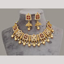 Kavita Art Gold Plated Kundan Stone And Pearl Necklace Set