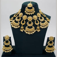 Kavita Art Gold Plated Kundan And Beads Choker Necklace Set