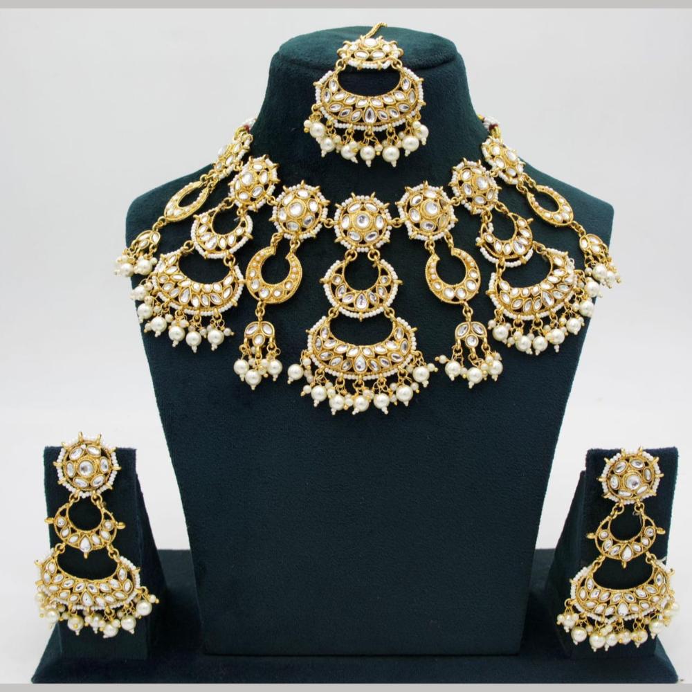 Kavita Art Gold Plated Kundan And Beads Choker Necklace Set