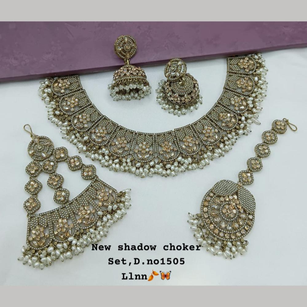 Kavita Art Gold Plated Crystal Stone And Pearl Necklace Set