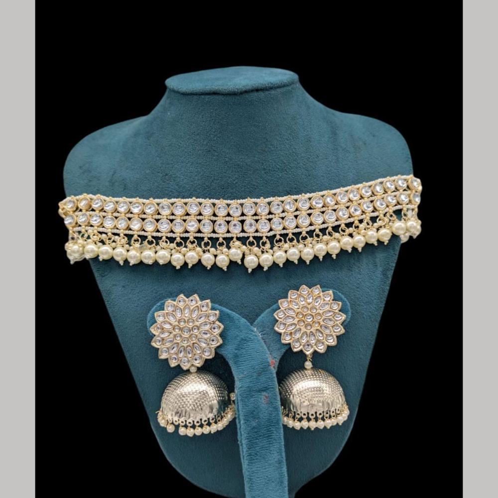 Kavita Art Gold Plated Kundan And Beads Choker Necklace Set