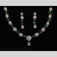 Kavita Art Floral Inspired Green Stone And Pearl Necklace Set