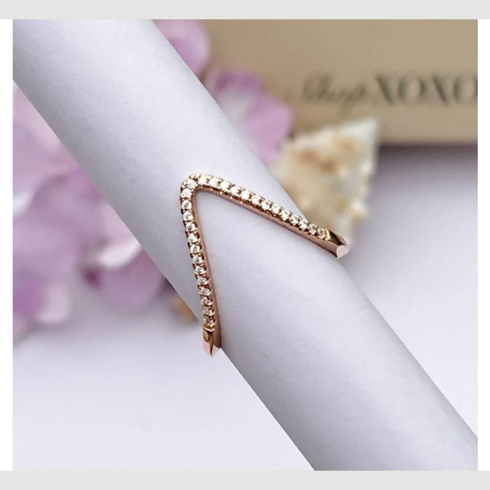Kavita Art Trendy Wear Austrian Stone Ring for Party & Special Occasions