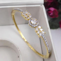 Kavita Art Silver Plated Sparkling Crystal Stone Bracelet